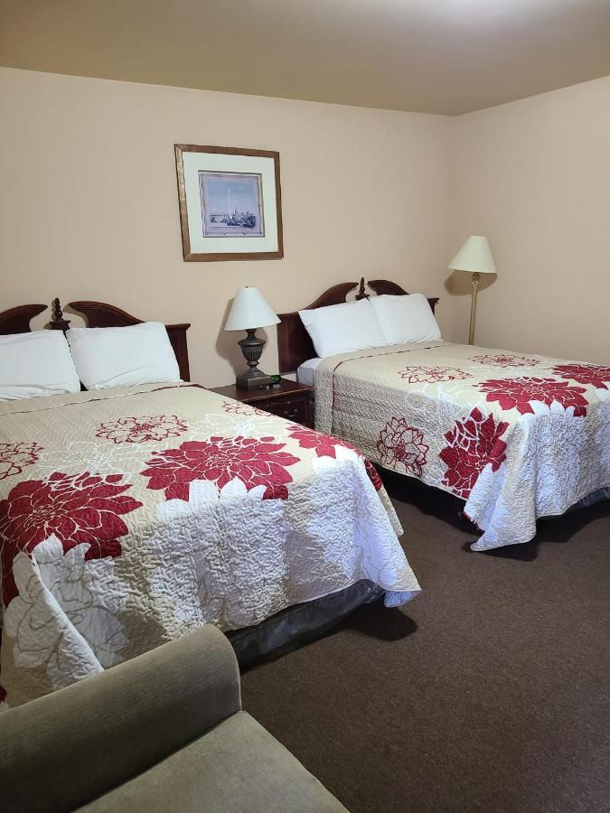 Clarysville Motel Frostburg Buitenkant foto