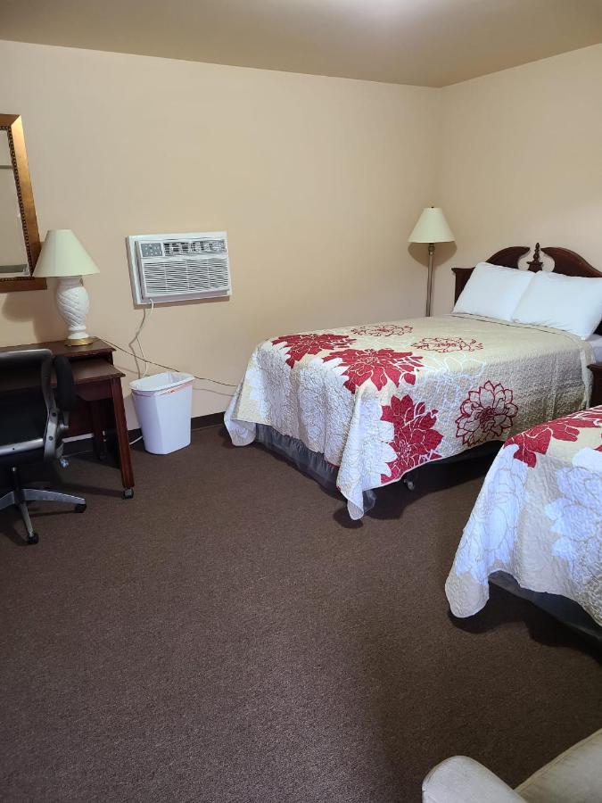 Clarysville Motel Frostburg Buitenkant foto