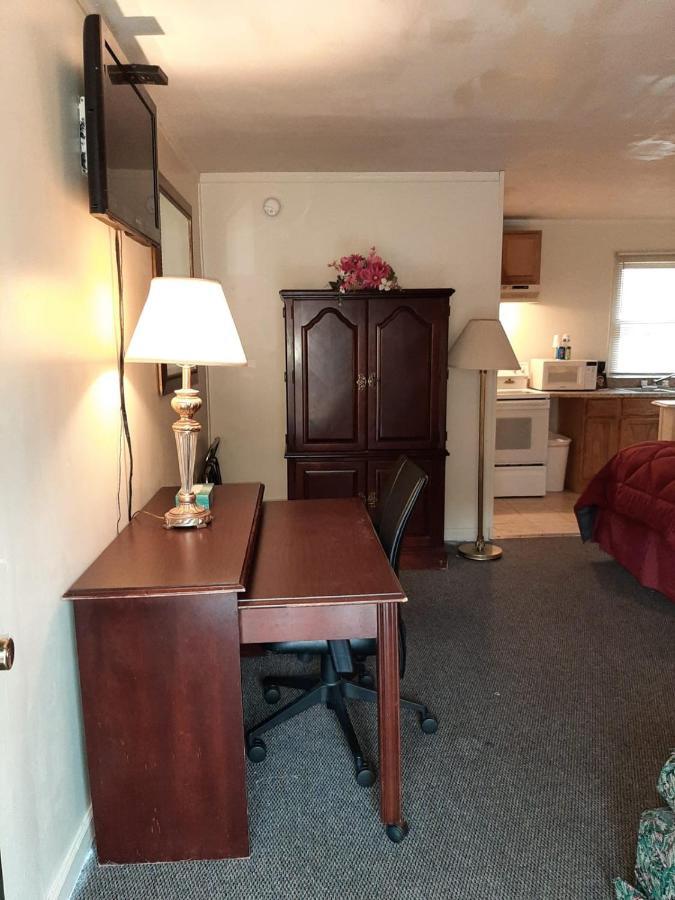 Clarysville Motel Frostburg Buitenkant foto