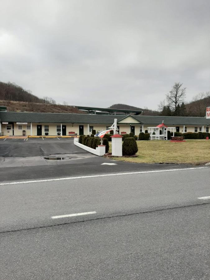 Clarysville Motel Frostburg Buitenkant foto